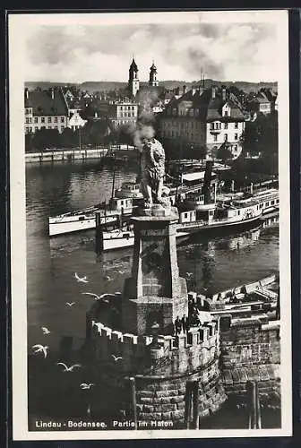 AK Lindau /Bodensee, Salondampfer Nuernberg im Hafen