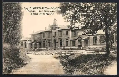 AK Saint-Germain-au-Mont-d`Or, Les Nouvelles Écoles et la Mairie