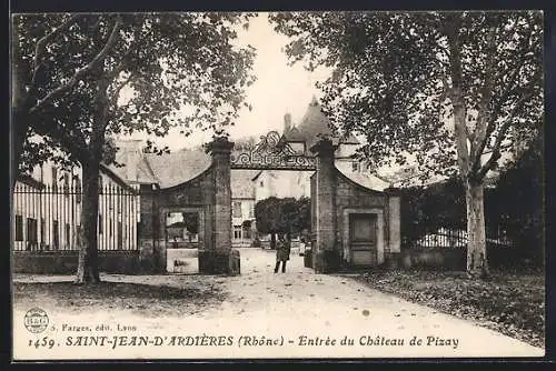 AK Saint-Jean-d`Ardières, Entrée du Château de Pizay