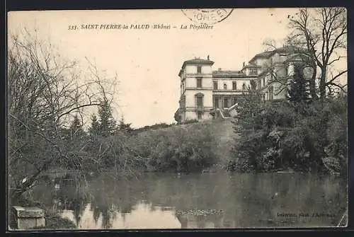 AK Saint-Pierre-la-Palud, La Propriété près de l`étang en hiver