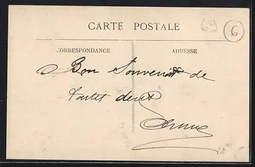 AK Saint-Martin-en-Haut, Vue générale du village dans le Rhône