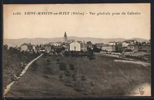 AK Saint-Martin-en-Haut, Vue générale prise du Calvaire