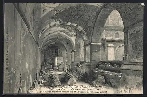 AK Colombe-lès-Vienne, Cloître de l`ancien Couvent des Cordeliers avec antiquités romaines