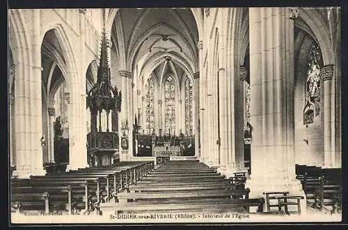 AK St-Didier-sous-Riverie, Intérieur de l`Église