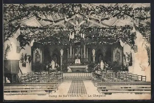 AK Sathonay, La Chapelle du camp militaire ornée de feuillage et décorations florales