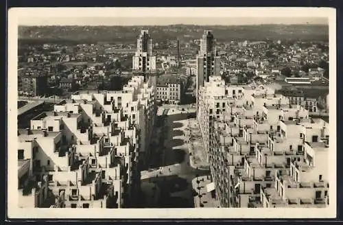 AK Villeurbanne, Panorama pris de la Tour de l`Hôtel de Ville