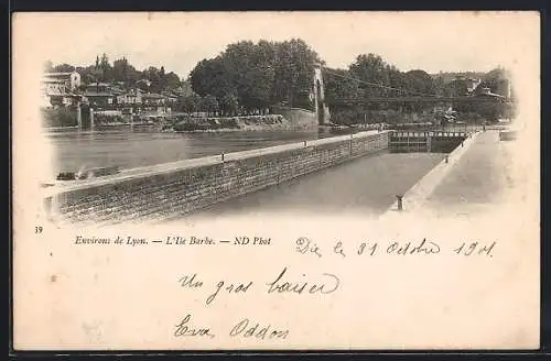 AK Lyon, Vue de l`Île Barbe et pont suspendu sur la Saône