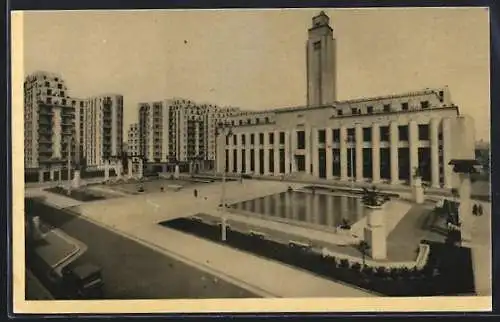 AK Villeurbanne, Nouveau Centre d`Urbanisme, Place Albert-Thomas et l`Hôtel de Ville