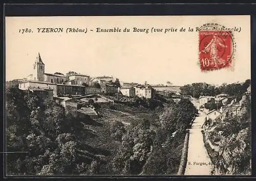 AK Yzeron, Ensemble du Bourg (vue prise de la route de Marcy-le)