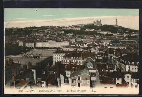 AK Lyon, Panorama de la ville et la Place Bellecour