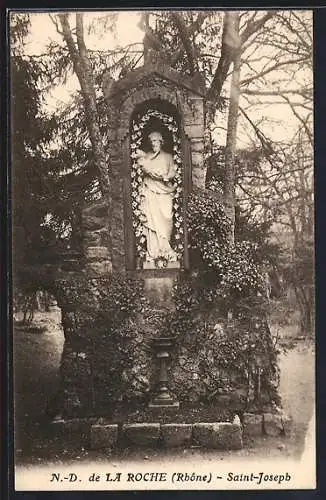 AK Notre-Dame de La Roche, Statue de Saint-Joseph dans un sanctuaire en pierre