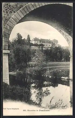 AK Pradines, Monastère de Pradines vu à travers l`arche d`un pont