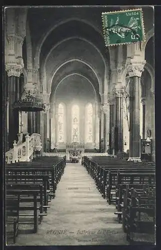 AK Régnié, Intérieur de l`église