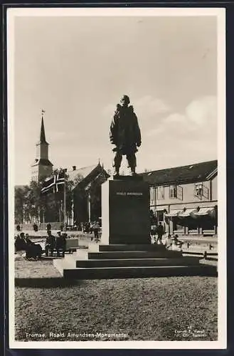 AK Tromso, Roald Amundsen-Monumentet