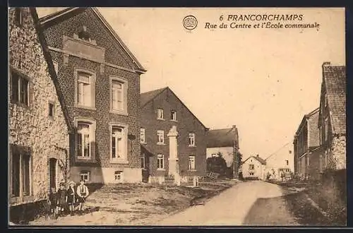 AK Francorchamps, Rue du Centre et l`École communale