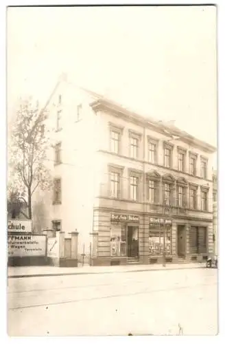 10 Fotografien Ansicht Wien, Gasthäuser, Kneipen, Geschäfts - & Wohnhäuser, Wiener Typen, Strassenansicht, Fassaden u.a.