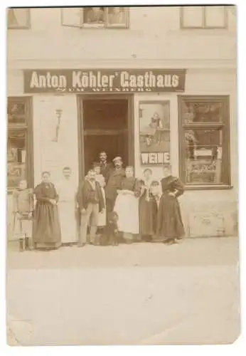 10 Fotografien Ansicht Wien, Gasthäuser, Kneipen, Geschäfts - & Wohnhäuser, Wiener Typen, Strassenansicht, Fassaden u.a.