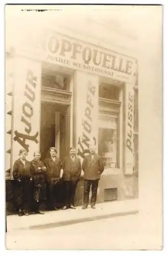 10 Fotografien Ansicht Wien, Gasthäuser, Kneipen, Geschäfts - & Wohnhäuser, Wiener Typen, Strassenansicht, Fassaden u.a.