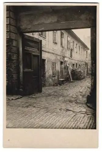 10 Fotografien Ansicht Wien, Gasthäuser, Kneipen, Geschäfts - & Wohnhäuser, Wiener Typen, Strassenansicht, Fassaden u.a.