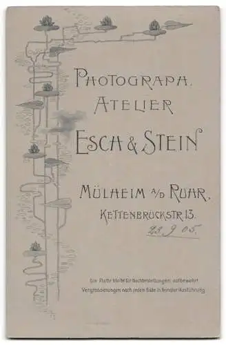 Fotografie Esch &amp Stein, Mülheim-Ruhr, Kettenbrückstrasse 13, Vier Brüder in feiner Kleidung