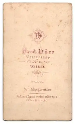 Fotografie Ferd. Dürr, Wien, Alserstrasse 43, Porträt eines Herren mit Koteletten