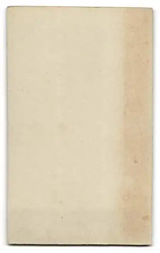 Fotografie Atelier Spiegel, Dortmund, Brückstr. 28, Frau mit Buch