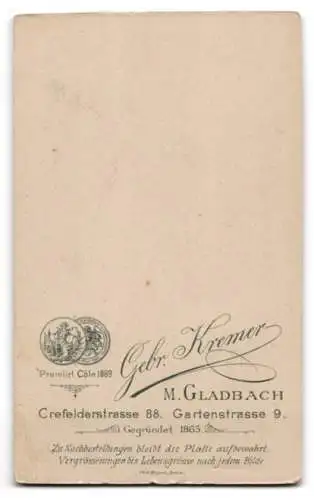 Fotografie Gebr. Kremer, M. Gladbach, Crefelderstrasse 88, Portrait einer jungen Frau