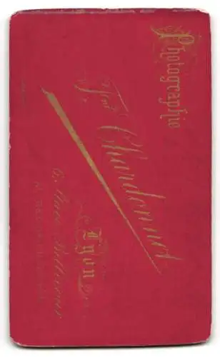 Fotografie F. Chardonnet, Lyon, 6 Place Bellecour, Elisabeth im Porträt