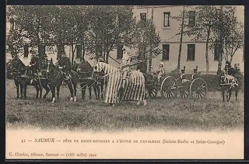 AK Saumur, Fete de Saint-Georges a l`Ecole de Cavalerie, franz. Kavallerie