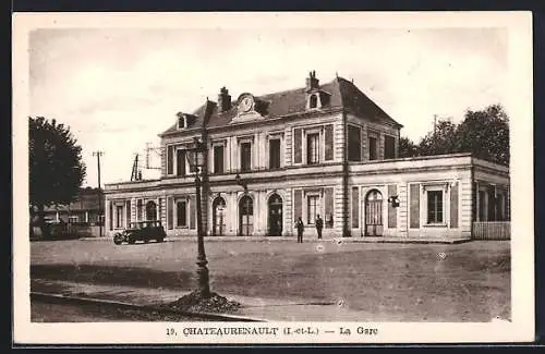 AK Chateaurenault, La gare, Blick zum Bahnhof