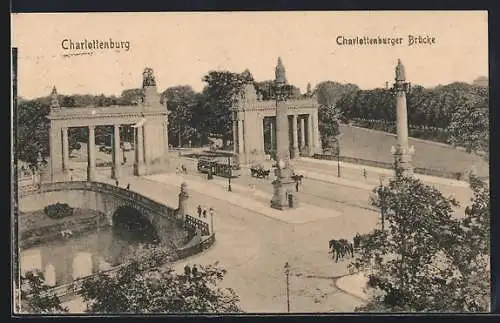 AK Charlottenburg, Charlottenburger Brücke mit Strassenbahn