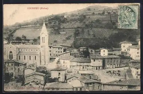 AK Courzieu, Vue de l`église et des vignobles environnants