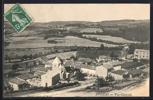 AK Avenas, Vue générale du village et de la campagne environnante