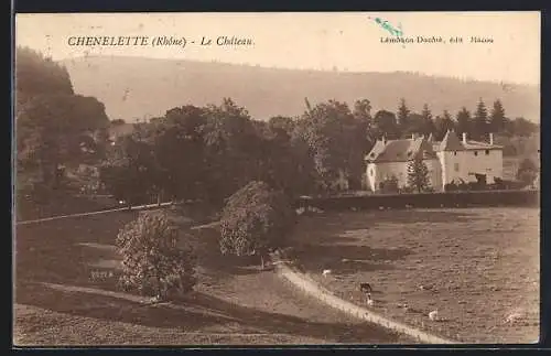 AK Chenelette, Le Château et paysage environnant