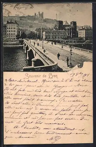 AK Lyon, Pont et vue sur la colline de Fourvière