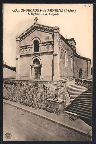 AK Saint-Georges-de-Reneins, L`Église, La Facade