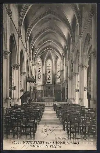 AK Fontaines-sur-Saône, Intérieur de l`Église