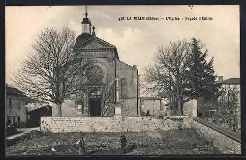 AK La Ville, L`Église, Facade d`Entrée