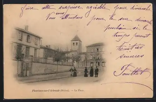 AK Fleurieux-sur-l`Arbresle, La Place avec quelques passants