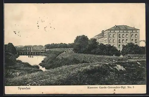 AK Berlin-Spandau, Kaserne Garde-Grenadier-Rgt. No. 5