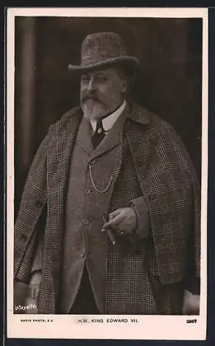 AK HM King Edward VII. in civilian attire with a cigar