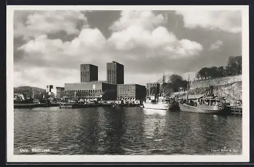 AK Oslo, Radhuset, Partie am Hafen