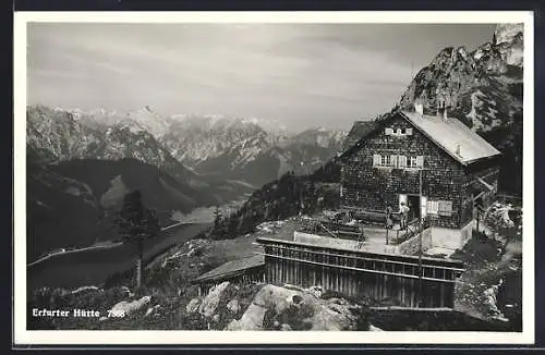 AK Erfurter Hütte, Panorama mit den Bergen