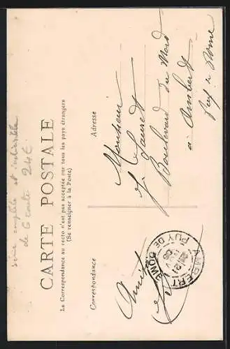 AK Wachsoldat wird von einem Bären gestört