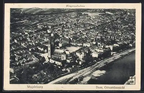 AK Magdeburg, Dom, Gesamtansicht, Fliegeraufnahme