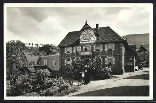 AK Staufenberg / Baden, Gasthaus-Pension Sternen K. Ulrich mit Strasse u. Tankstelle, Zapfsäule