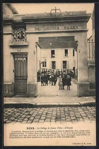 AK Sens, Le Collège de Jeunes Filles-L`Entrée