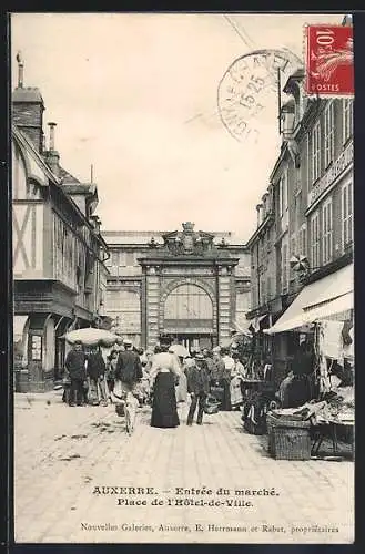 AK Auxerre, Entrée du marché, Place de l`Hotel-de-Ville