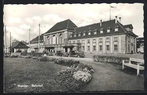 AK Weimar / Thüringen, Blick auf den Bahnhof