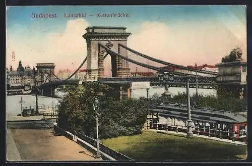 AK Budapest, Kettenbrücke und Strassenbahn